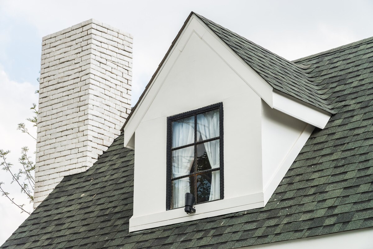  What’s Covered (And Not Covered) By Roofers Insurance